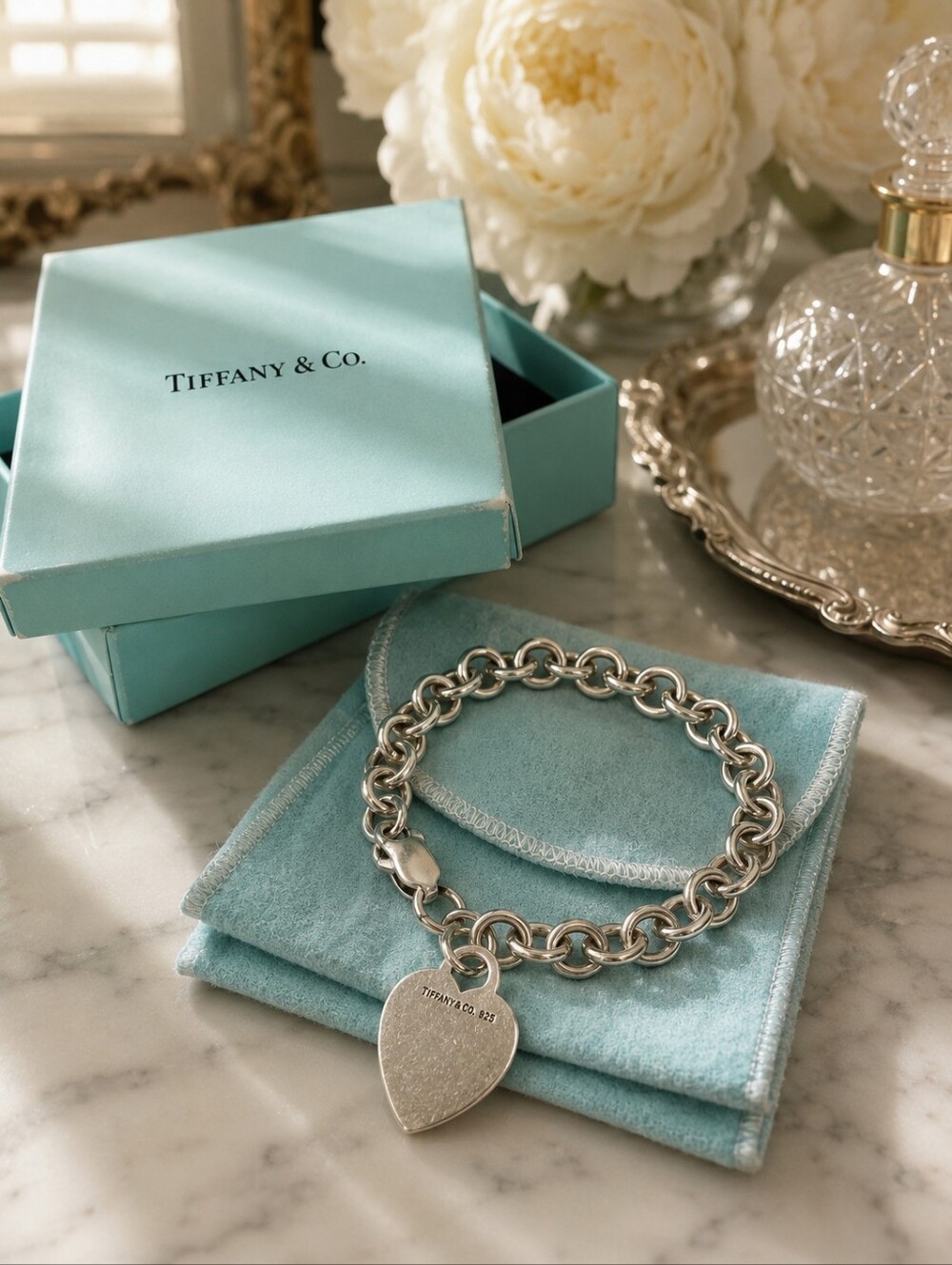 Vintage Tiffany & Co. 1995 Sterling Silver Heart Tag Charm Bracelet 925 7 Inch